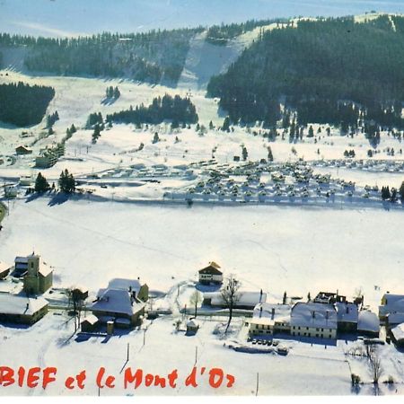 Villa Refuge De L'Ecureuil Métabief Esterno foto